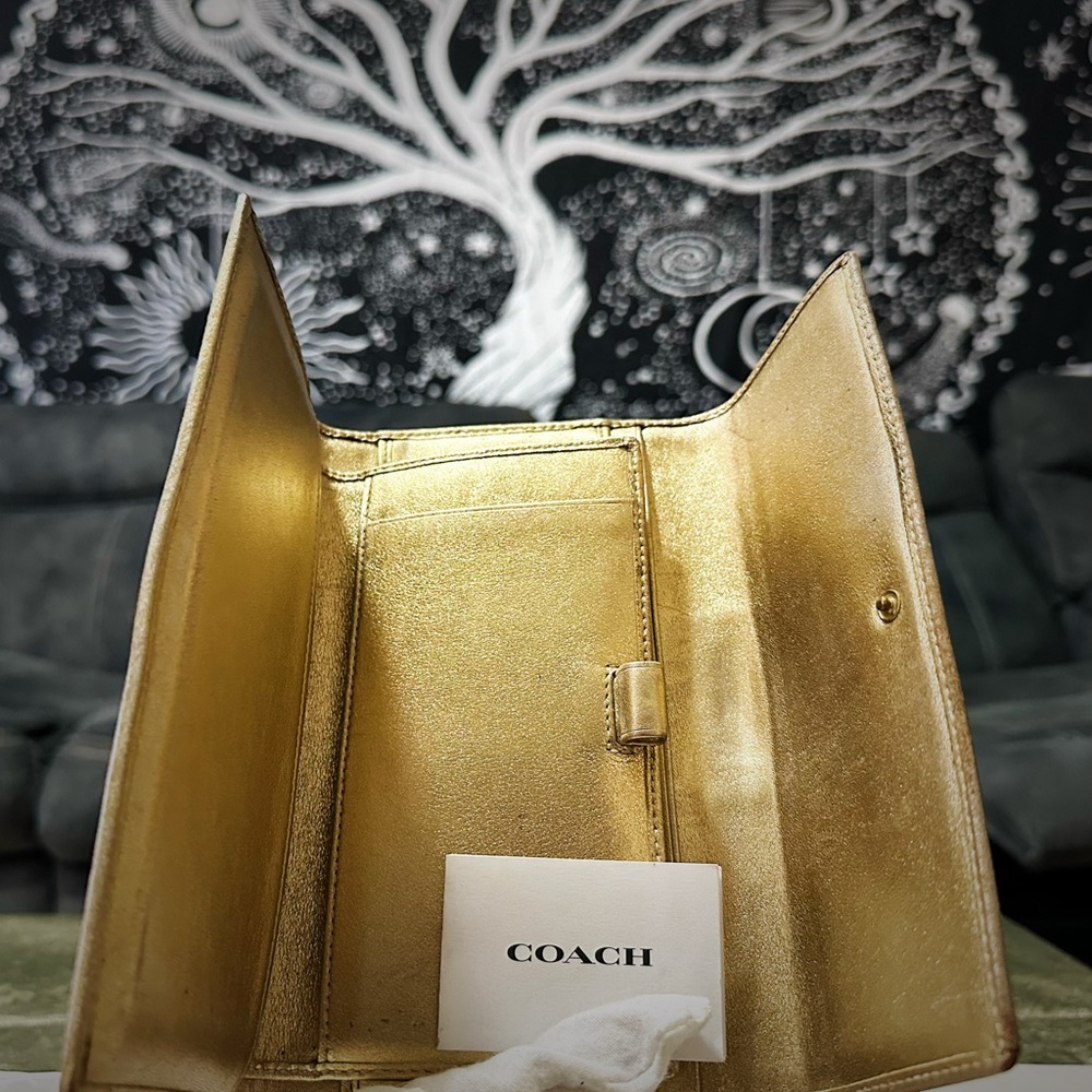 Vintage Coach Brown and Gold Wallet clutch - Picture 8 of 17